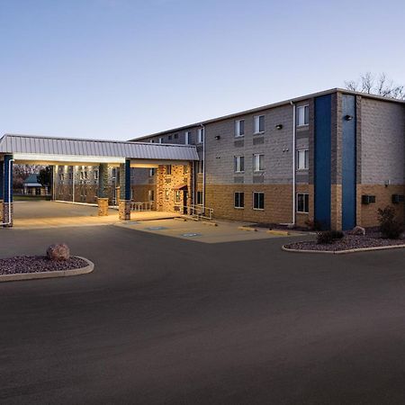 Americinn By Wyndham Madison Wi Exterior foto